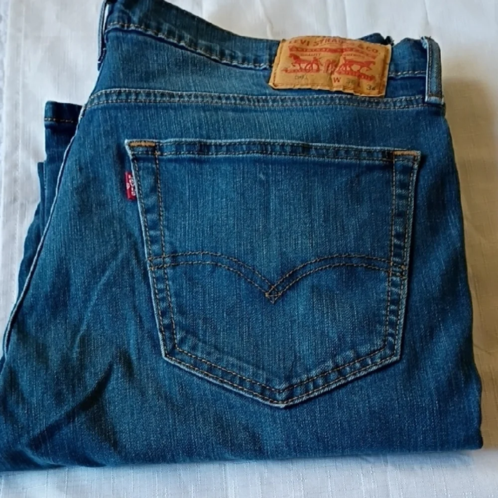 Levi's Classic Fit Straight Leg Men's Blue Jeans Size 36 X 34